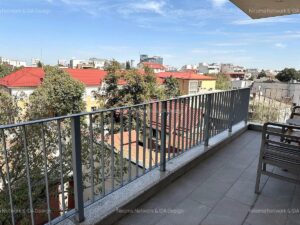 Apartament de 2 camere cu vedere libera și loc de parcare in zona Dorobanți